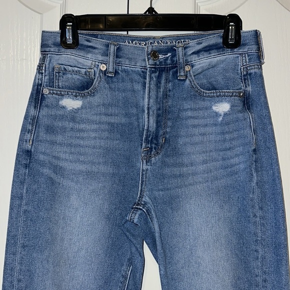 American Eagle Mom Distressed Ripped Jeans size 2 Regular - Picture 2 of 13
